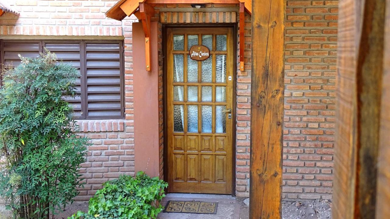 Cabañas Agua que Brilla Mina Clavero Exterior foto